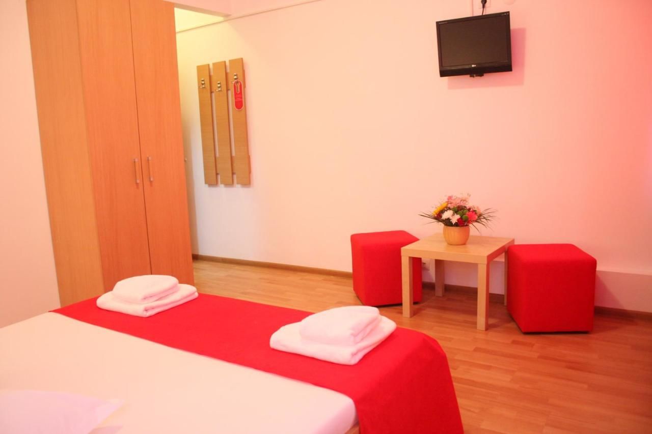 Отель Hotel Sir Gara de Nord Бухарест-39