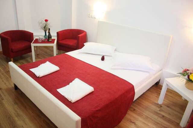 Отель Hotel Sir Gara de Nord Бухарест-28